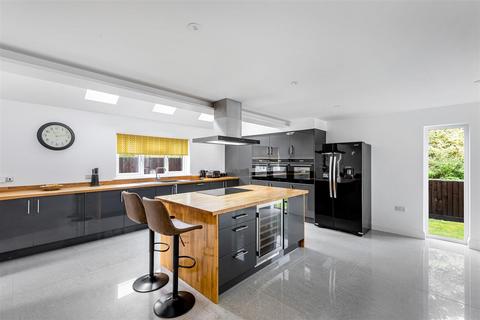 4 bedroom detached house for sale, Post Office Lane, Thurston, Bury St. Edmunds