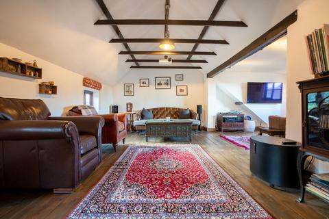 undefined, Characterful Semi-Detached Cottage in South Walsham