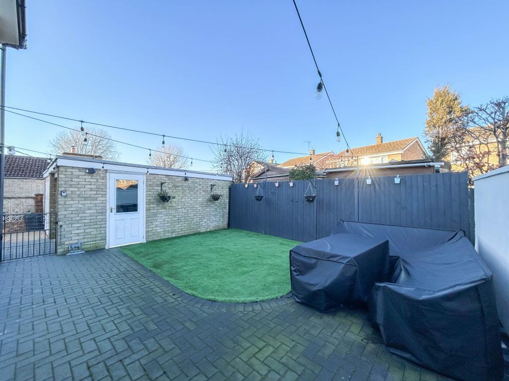 Garden1.JPG