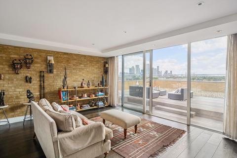 2 bedroom apartment for sale, Wapping High Street, London, E1W