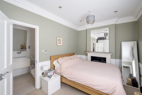 1 bedroom apartment for sale, Earlham Street, Covent Garden WC2H