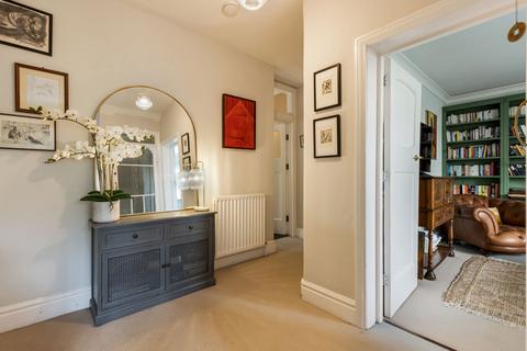 4 bedroom maisonette for sale, Springfield Avenue, London N10