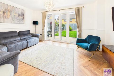 undefined, Chinon Grove, Strood