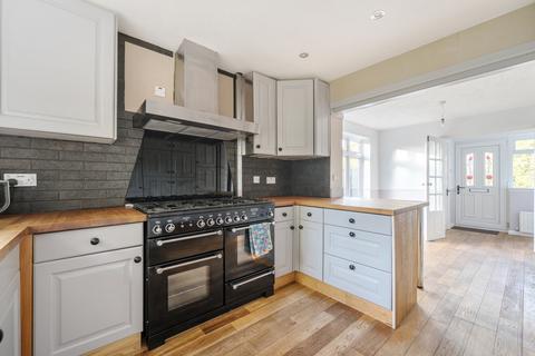 3 bedroom semi-detached house for sale, New Road, Godalming GU8
