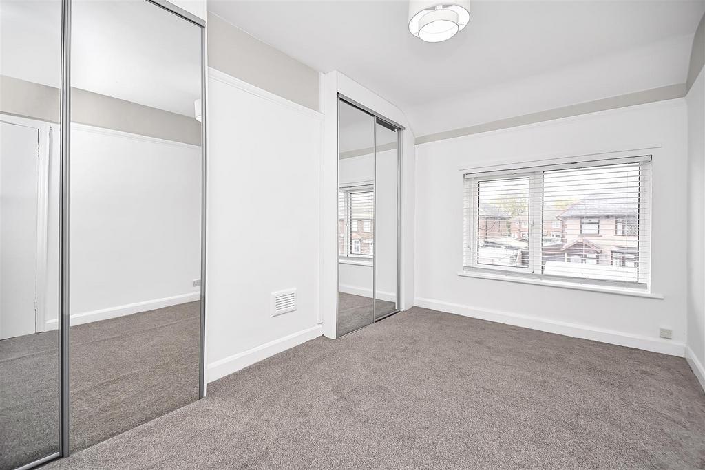 17 Unsworth Road Bedroom 1 (1).jpg