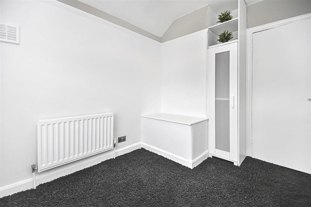 17 Unsworth Road Bedroom 3 (1).jpg