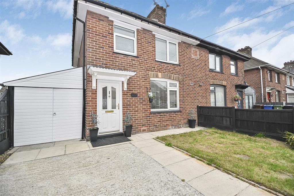 17 Unsworth Road External (1).jpg
