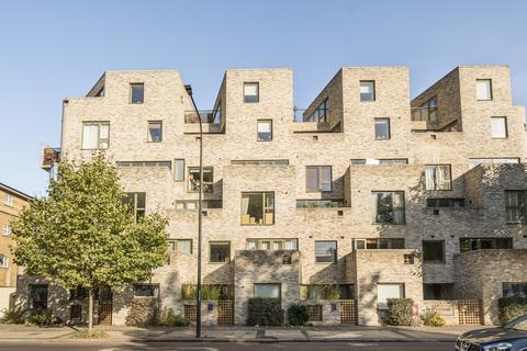 2 bedroom apartment for sale, Peckham Road, London