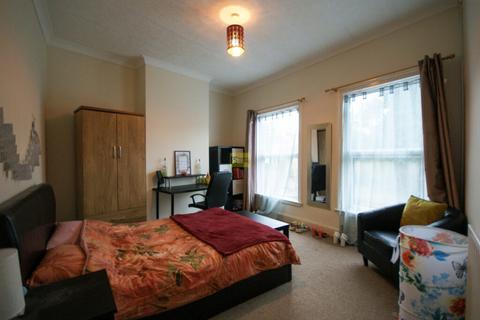 undefined, Pershore Road, Birmingham B29