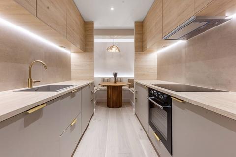 Cornwall Gardens, South Kensington, London, SW7