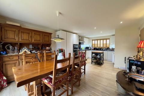 undefined, Ridgeway Close, East Hendred, OX12