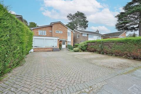 5 bedroom detached house for sale, Mount Close, Hemel Hempstead, HP1