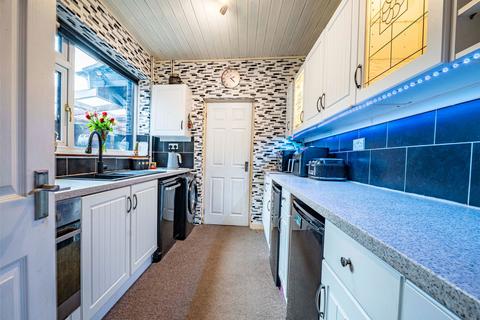 4 bedroom semi-detached house for sale, Ashby Road, Coalville LE67