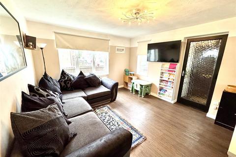 undefined, Cheshunt Road, Belvedere DA17