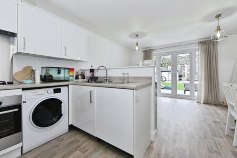 undefined, Fields Farm Road, Greater Manchester SK14