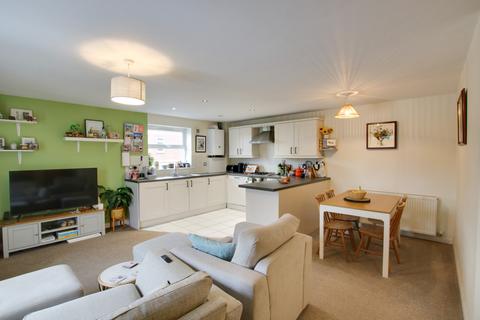 undefined, BISHOP'S WALTHAM - APARTMENT & GARAGE