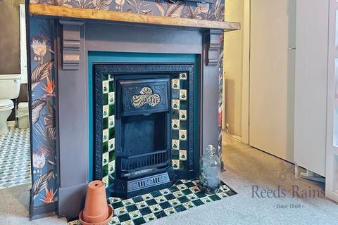 10b The Crescent, Selby, YO8 4PD