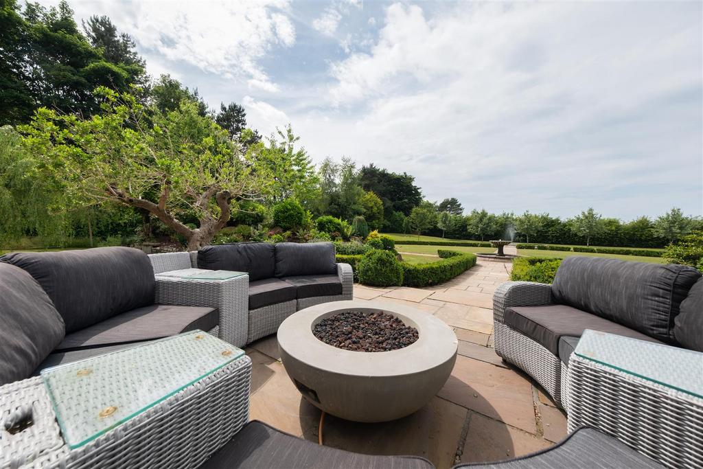 Racecourse Farm-128.jpg