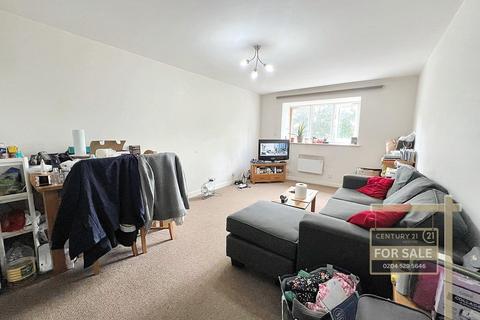 undefined, Vicarage Farm Road, HOUNSLOW TW5