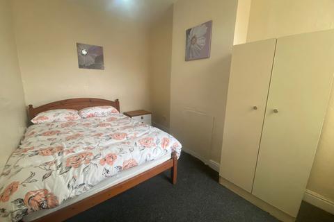 undefined, Double Room Available, Lilac Avenue, Balsall Heath, B12