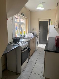 undefined, Double Room Available, Lilac Avenue, Balsall Heath, B12