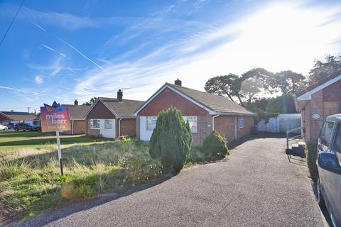 3 bedroom bungalow for sale, Beauxfield, Whitfield, Dover, Kent, CT16