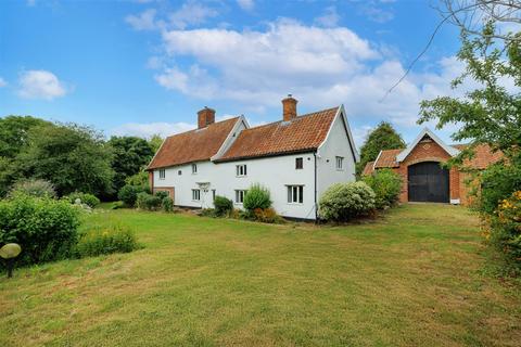 4 bedroom farm house for sale, Beccles NR34
