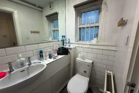 1 bedroom house to rent, Hyde Park Terrace, Leeds LS6