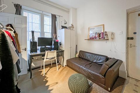 1 bedroom flat to rent, St John Street, Oxford, OX1