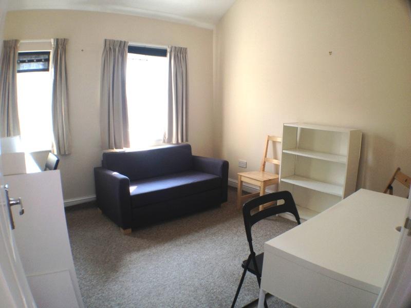 Apartment in Oxford - View 3