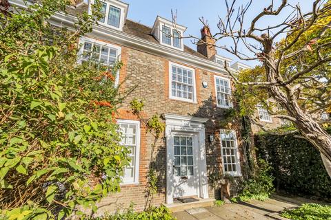 6 bedroom house for sale, Meadway, Hampstead Garden Suburb, NW11