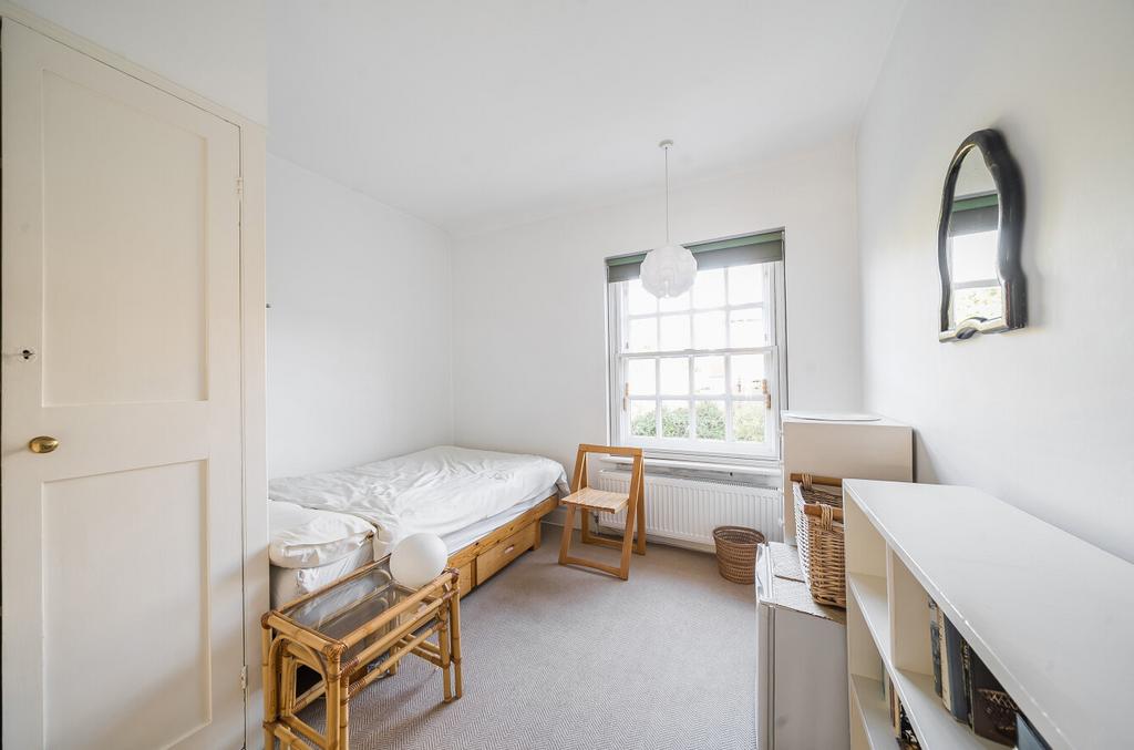 1365078-12-68e77e...