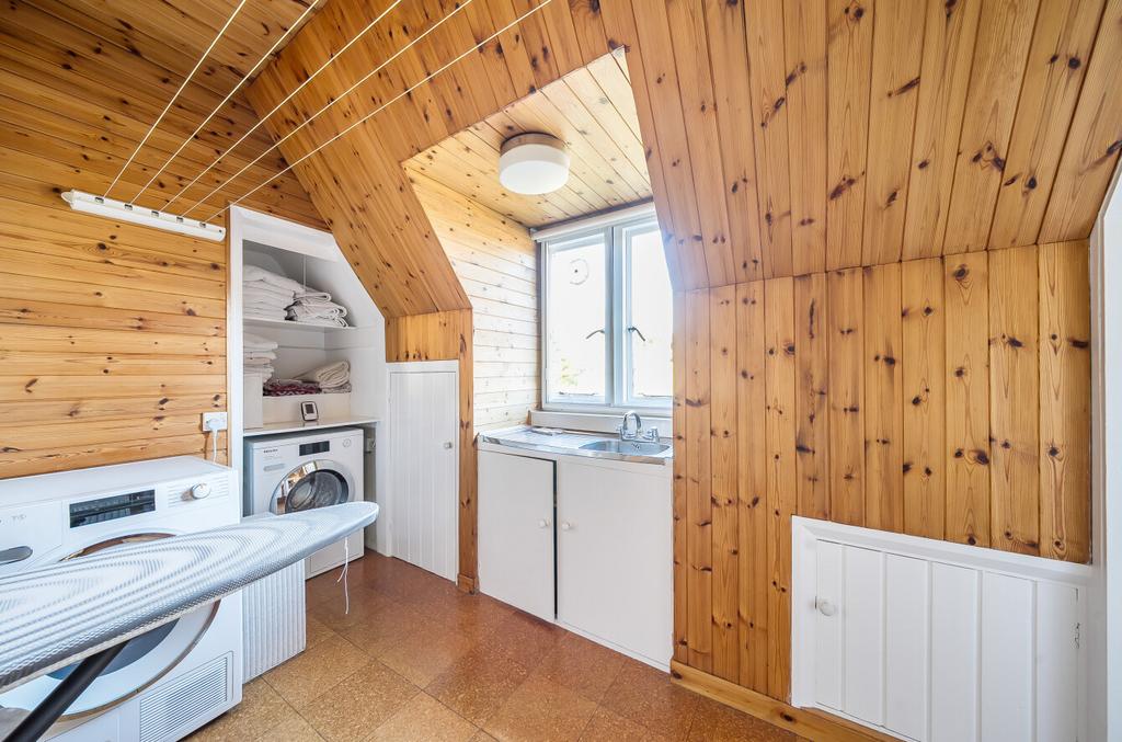 1365078-6-68e77e7...