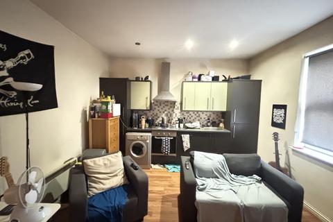 Brudenell Grove, Leeds LS6