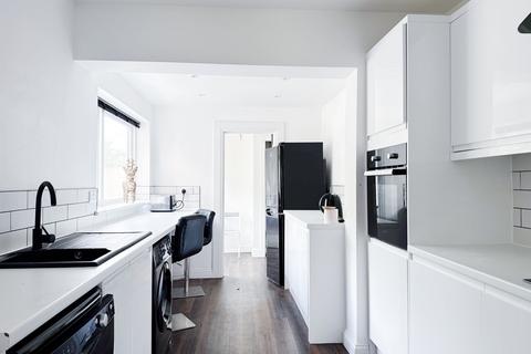 undefined, Lowlis Close, Bristol BS10