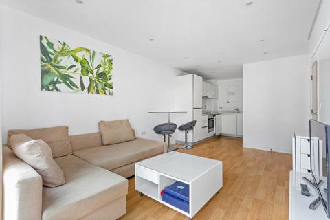 1 bedroom apartment to rent, Residence Tower, London N4