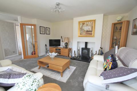 2 bedroom detached bungalow for sale, Sussex Gardens , East Dean  BN20