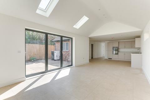 undefined, Shefford Road, Clifton, SG17