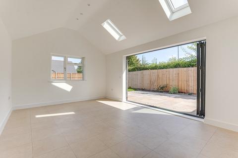 undefined, Shefford Road, Clifton, SG17