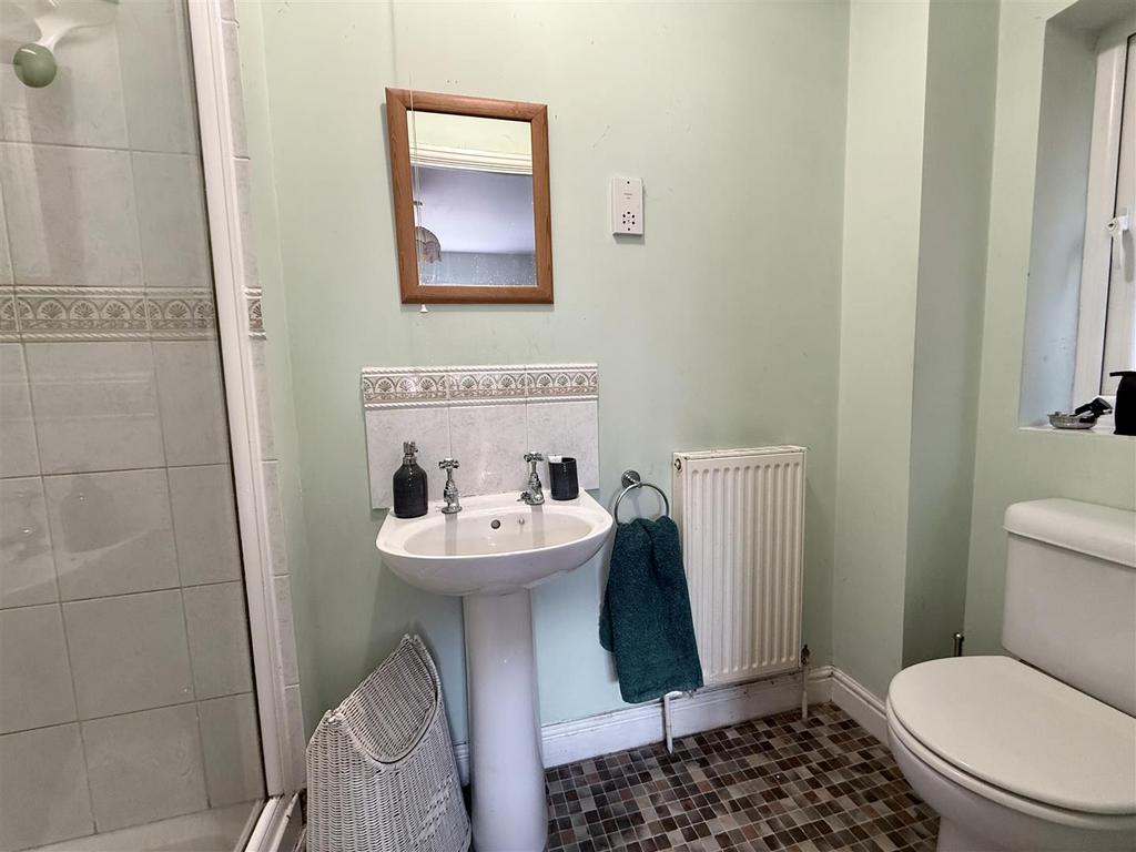 En-Suite Shower