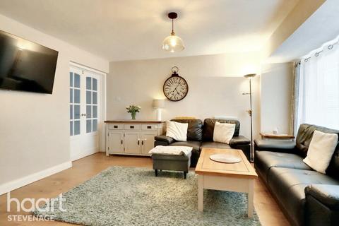 undefined, Lyndale, Stevenage