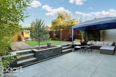 undefined, Lyndale, Stevenage