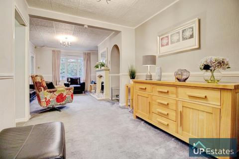 undefined, Falcon Avenue, Binley, Coventry