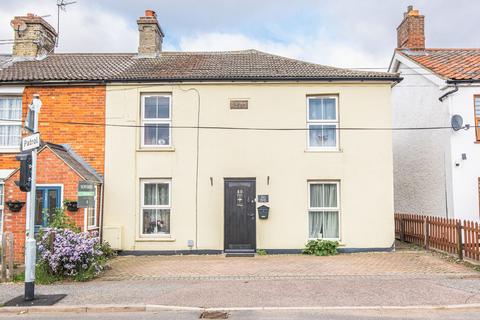 4 bedroom end of terrace house for sale, Watton