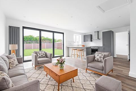 3 bedroom detached bungalow for sale, Angela Road, Horsford