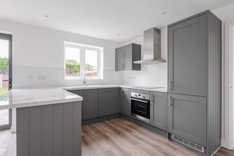 3 bedroom detached bungalow for sale, Angela Road, Horsford