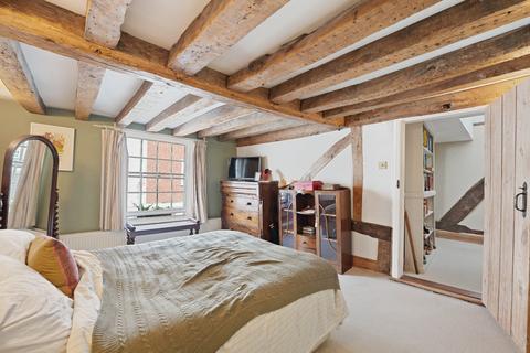 5 bedroom terraced house for sale, West Street, Faversham, Kent, ME13