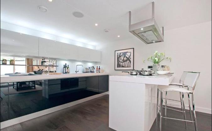 Reception-room-Grosvenor Waterside-Gatliff-Road- Lo