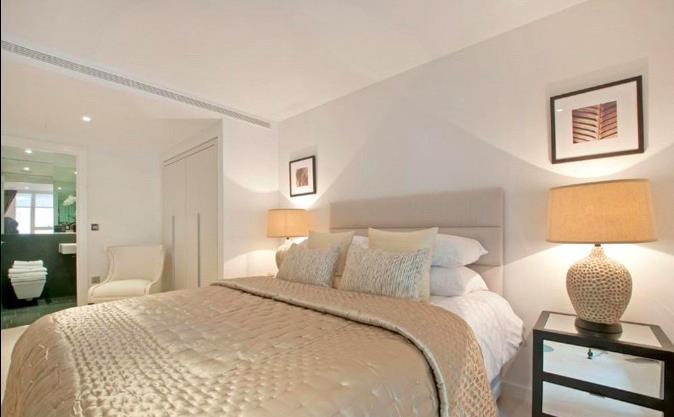Bedroom-room-Grosvenor Waterside-Gatliff-Road- Lond