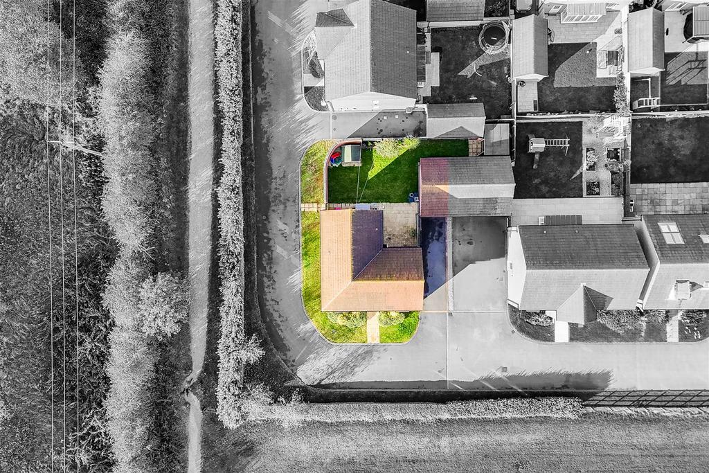 Dji 20251030092738 0743 d dji 20251030092738 0747